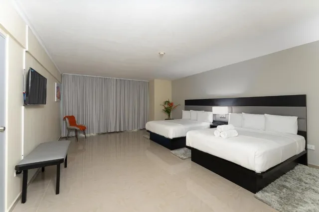 Space, 2 Queen Beds, City View، Brion City Hotel, BW Signature Collection 6/10