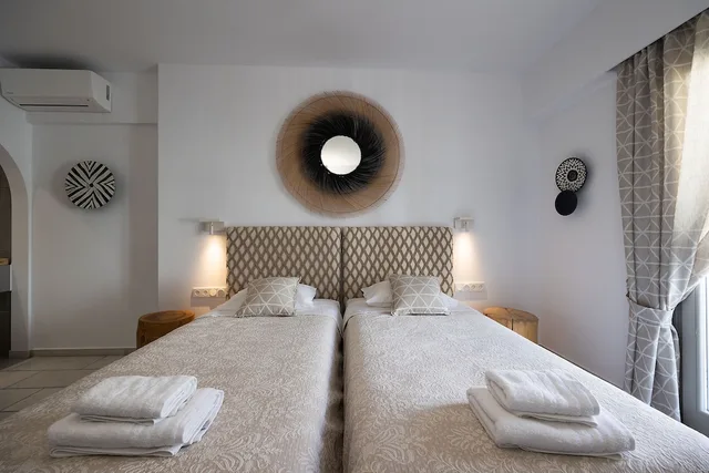 جناح عائلي بسرير مزدوج وسريرين منفصلين بغرفتي نوم، Hotel Villa Flora 1/10