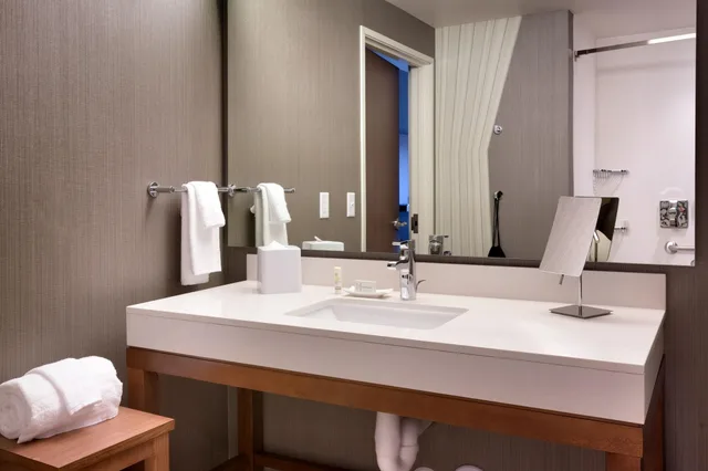 Room, Multiple Beds، Courtyard By Marriott Sedona 7/8