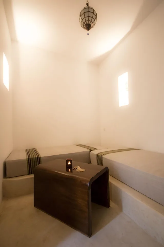 جناح عائلي، Riad El Maâti 2/2