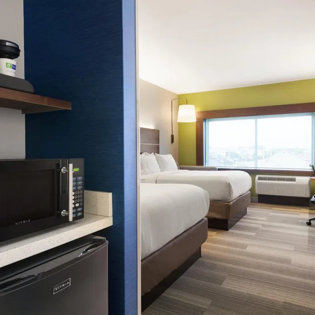 جناح لذوي الإعاقة، Holiday Inn Express & Suites Mcallen - Medical Center Area 3/4