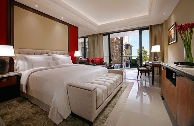 غرفة بريميير بسرير كينج، THE TRANS RESORT BALI 1/3