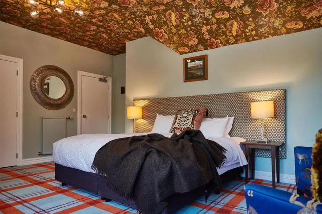 جناح جونيور، Dairy Private Luxury Hotel 2/3