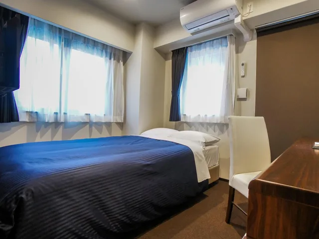 غرفة بسرير نصف مزدوج للمدخنين، Hotel Livemax Umeda Douyama 4/7