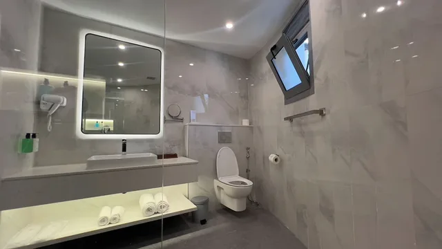 غرفة بسريرين منفصلين بإطلالة على الحديقة، Baobab Beach Resort 5/5