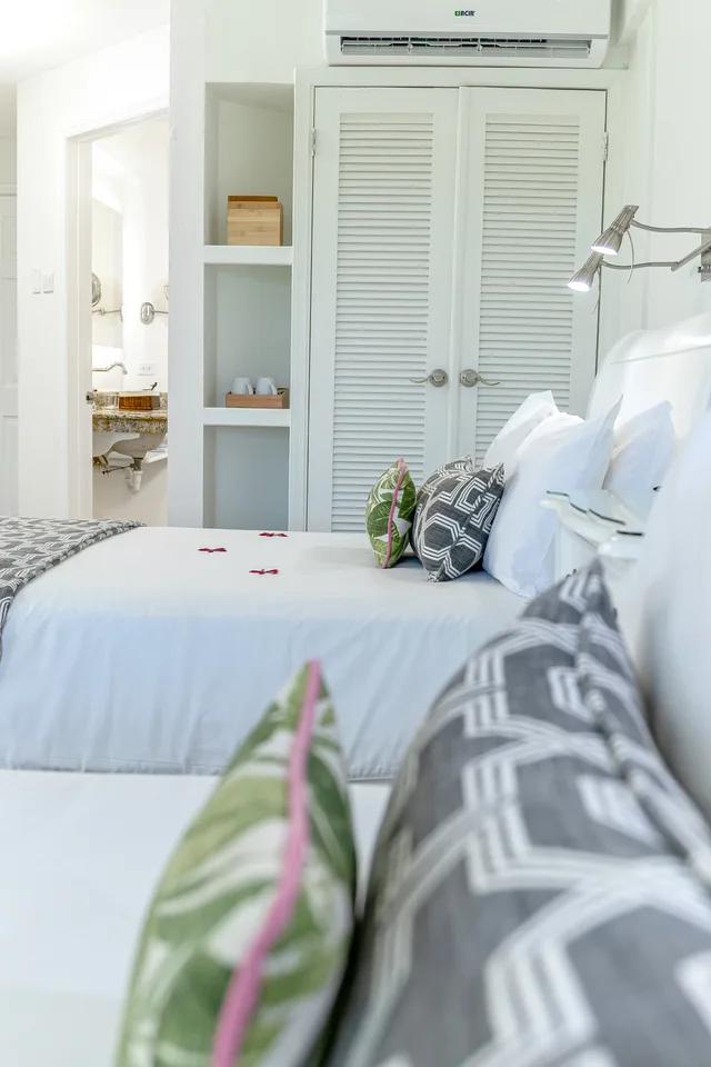Room, Double Bed, Pool View, Coco Palm 9/10