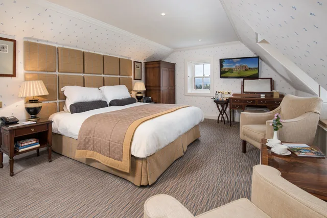 غرفة فاخرة بسرير كينج، Cringletie House Hotel 5/9