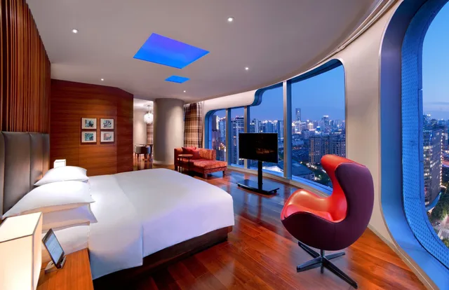 Andaz, Suite, King Bed، Andaz Xintiandi Shanghai - A Concept By Hyatt 4/6