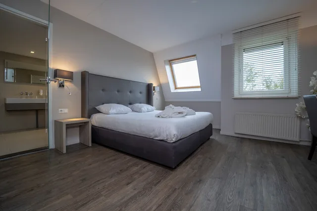 Royal, Beach Suite, Fletcher Zuiderduin Beachhotel 1/6