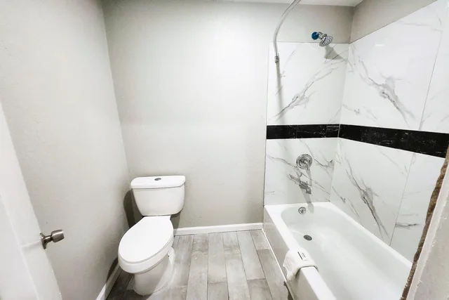 غرفة بسرير كينج، Travel Inn Hwy 80 - Jackson 4/5