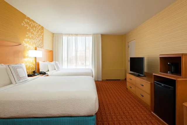 غرفة بسريرين كوين لذوي الإعاقة، Fairfield Inn Suites Louisville Downtown 1/4