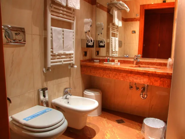 غرفة قياسية بسرير كينج، Best Western Hotel Anthurium 3/5
