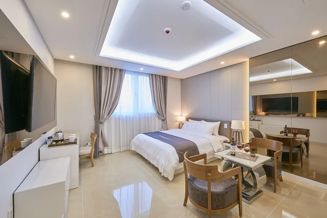 غرفة بزنس بسرير مزدوج، Madrid Hotel Gwangju 2/5