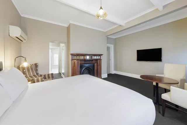 Heritage, Luxury, King Bed، Best Western Olde Maritime Motor Inn 5/9