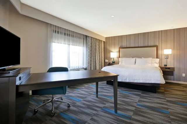 جناح استوديو بسرير كينج مع أريكة، Hampton Inn And Suites Los Angeles Burbank Airport 3/4