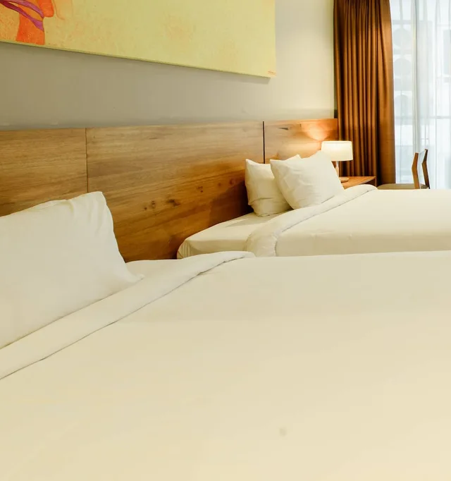 Senior, 2 Double Beds, Balcony، Maple Hotel Apartment 2/5