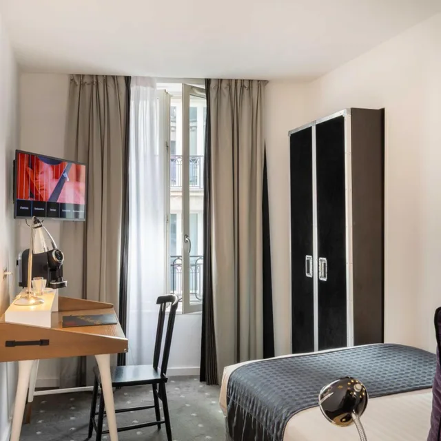 غرفة مفردة، Hotel Du Triangle D Or 5/15