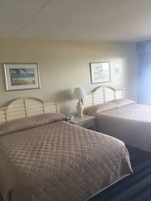 Basic, 2 Queen Beds, Ocean View, 3 Story، Windsurfer Hotel 1/3