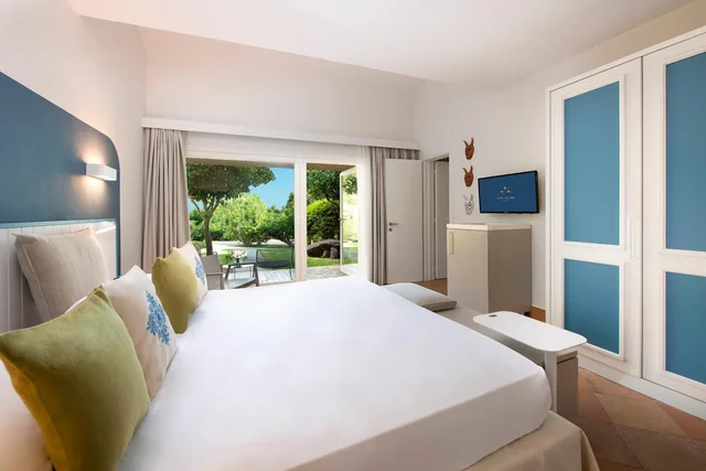 غرفة سوبيريور بسرير مزدوج أو سريرين منفصلين، Chia Laguna - Hotel Village 2/5