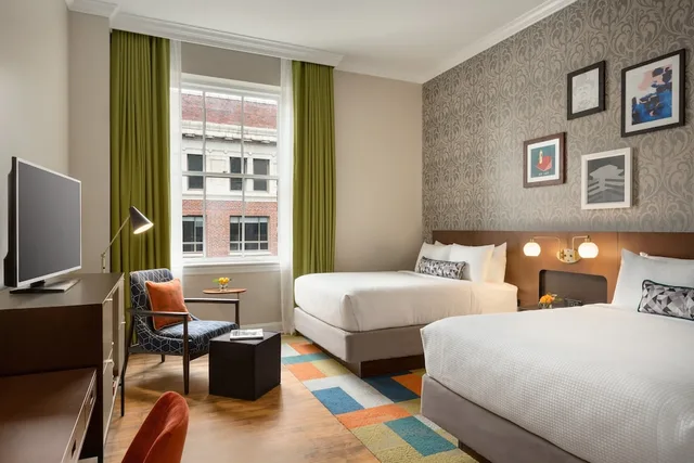 غرفة قياسية بسرير فردي، Hotel Indigo Winston Salem Downtown 1/4