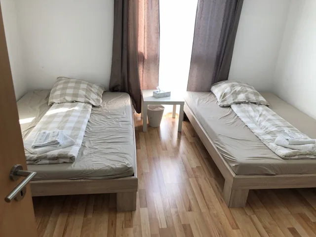 3 Bedrooms, Apartment, 2 Double and Twin Beds, 2 Sofa، Sahara Falcon 1/7