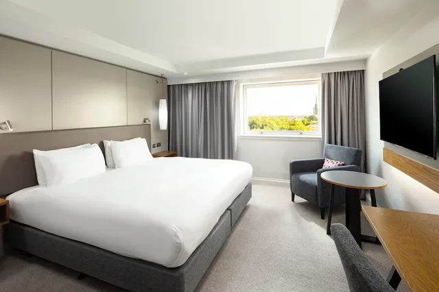 غرفة بريميوم بسرير كينج مع دخول صالة النادي، Crowne Plaza Harrogate 5/10