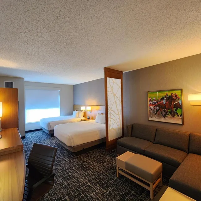 غرفة بسريرين كوين مع أريكة لذوي الإعاقة، Hyatt Place at The Hollywood Casino Pittsburgh South 2/3