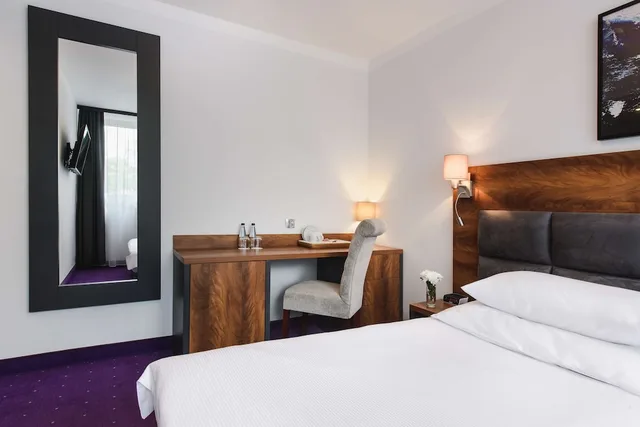 غرفة قياسية بسرير مزدوج، Best Western Plus Hotel Olsztyn Old Town 2/3