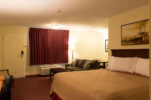 جناح عائلي بسريرين مزدوجين بمطبخ، Marina Motel Chalmette 2/2