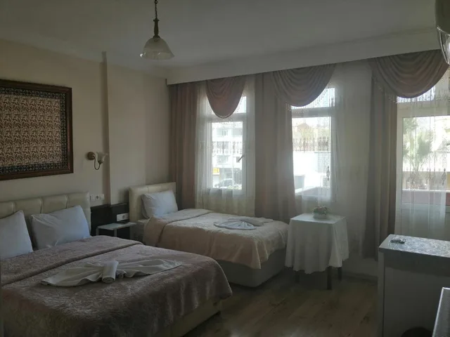 غرفة ثلاثية بشرفة، Ephesus Centrum 6/10