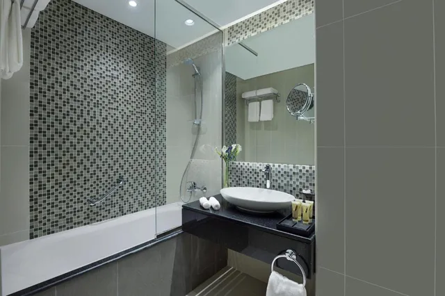 Burj, 2 Bedrooms, Suite, Fountain View, DAMAC Maison Distinction 4/6