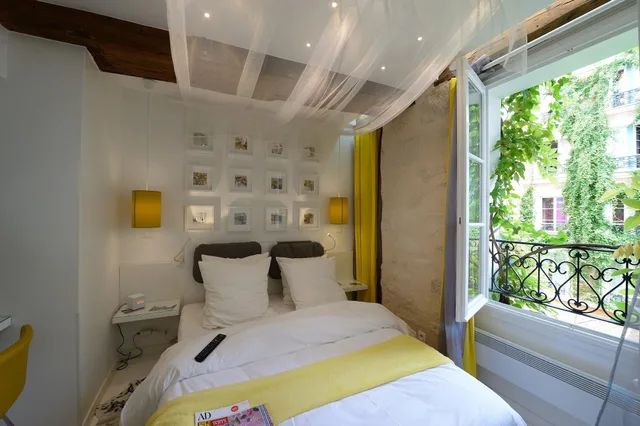 1 Bedroom, White Moon, Apartment، Les Patios Du Marais 1/7