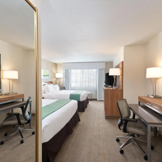 غرفة بسريرين كوين بشرفة، Holiday Inn Express And Suites Fraser Winter Park Area Formerly the Pinnacle Lodge 5/7