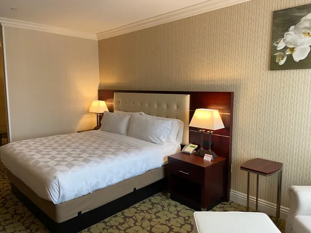 غرفة بسرير كينج، Holiday Inn El Monte - Los Angeles 3/5