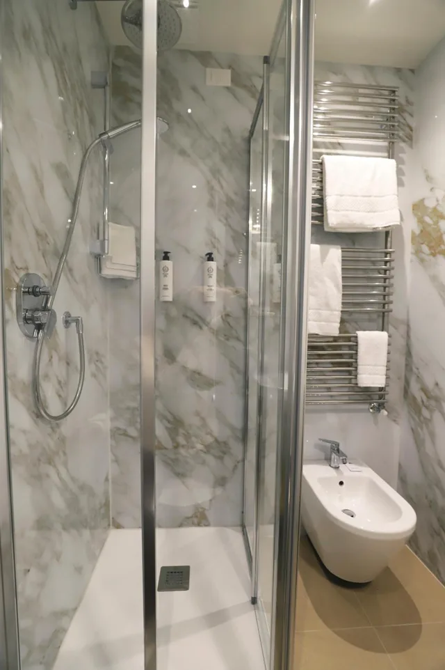 غرفة مفردة بإطلالة على البحيرة، Hotel Fonte Boiola 5/7