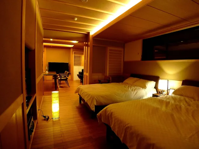 Japanese Western, Suite, Twin Beds, 4 Futon Beds, Outdoor Bath, Suihouen 1/1