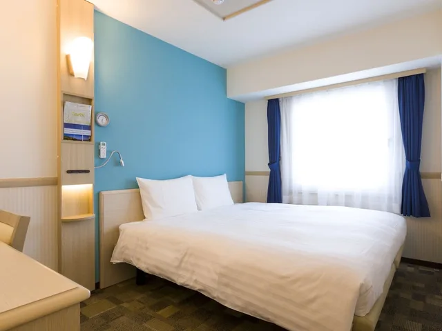 غرفة بسرير كينج للمدخنين، Toyoko Inn Shizuoka Shimizu Ekimae 4/7