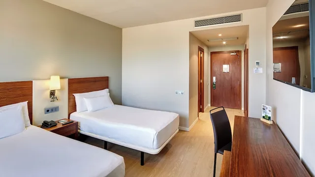 Classic, Twin Beds, Sercotel Ciutat de Montcada 2/10