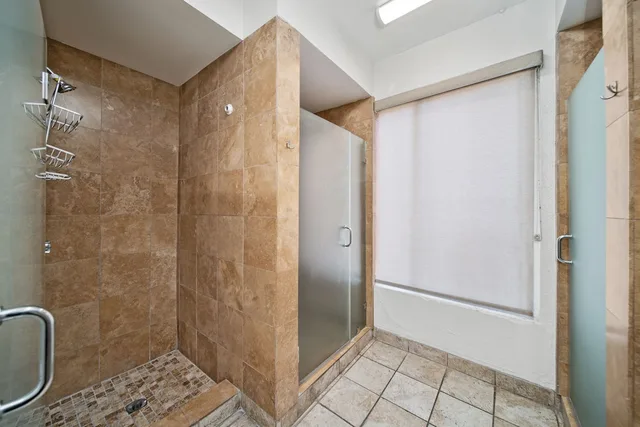 سكن مشترك بستة أسرّة وأسرّة بطابقين للنساء، Samesun Hollywood (formerly Walk of Fame Hostel) 7/9