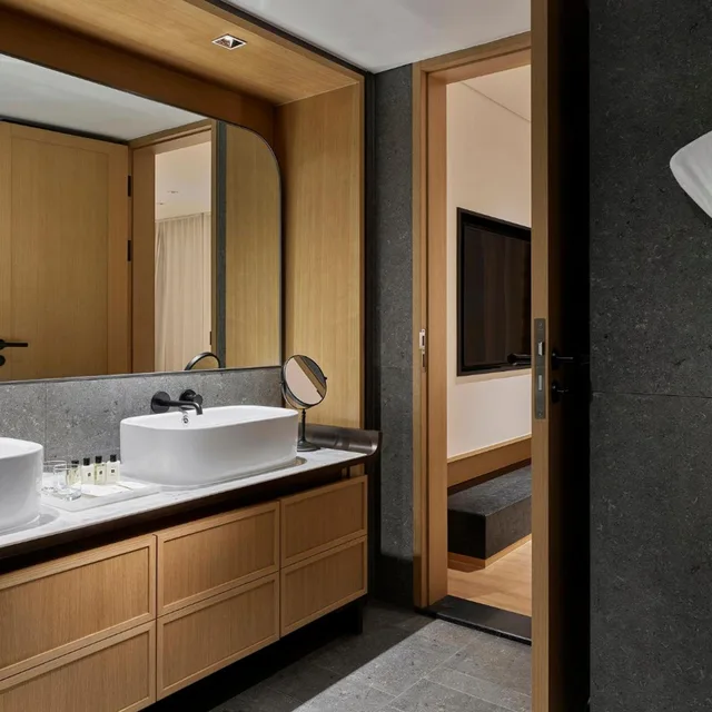 Ondol, Suite, City View, Corner, Grand Josun Busan 3/3