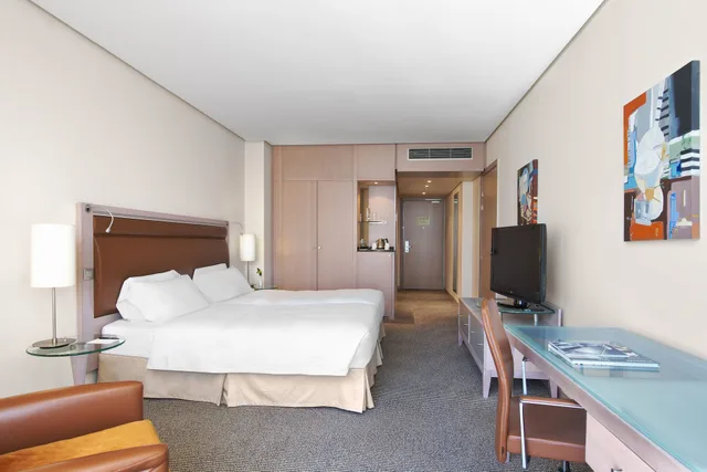 Melia, King Bed، Melia Valencia Palacio de Congresos Formely Hilton Valencia 7/10