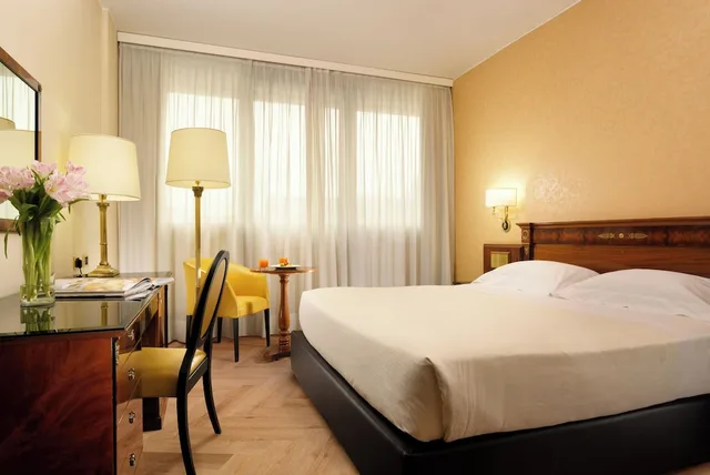 Superior, Triple, 3 Beds, Unahotels Scandinavia Milan 1/2