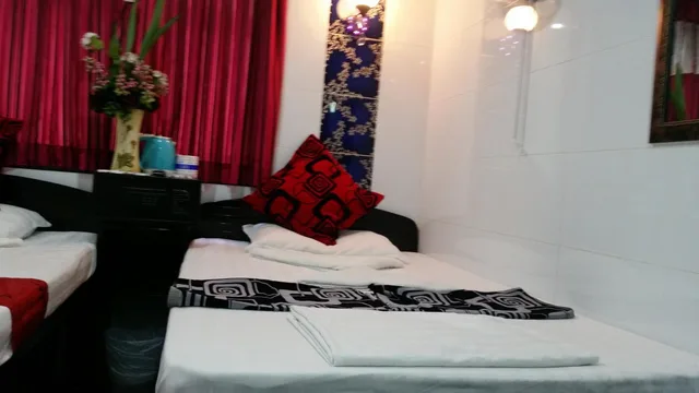 غرفة بسرير مزدوج بحمام خاص، Castle Inn - Hostel 3/3