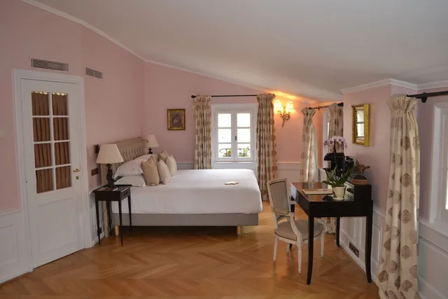 Village, Junior Suite, Queen Bed، LE SAINT PAUL 1/6