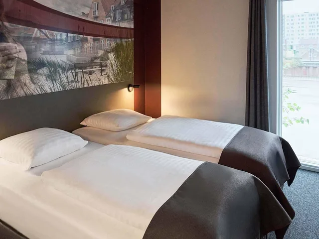 غرفة قياسية بسريرين منفصلين، B&B HOTEL Vejle 2/6