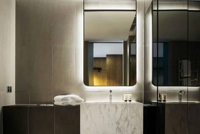 غرفة بسرير كينج، West Hotel Sydney Curio Collection By Hilton 6/6