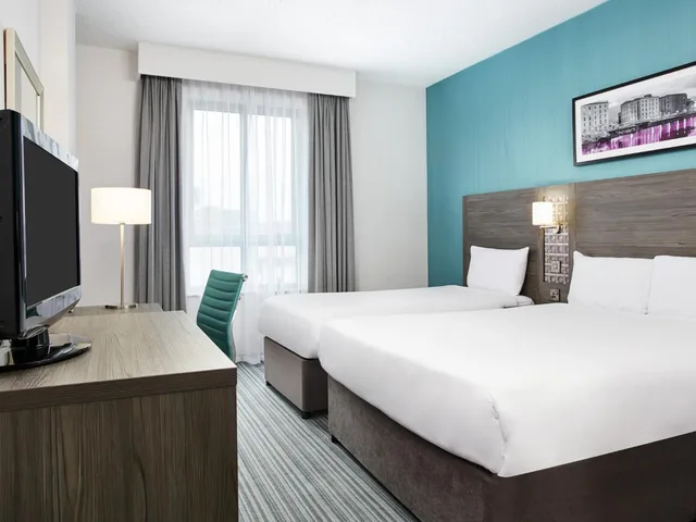 Room, Triple, 1 Double and 1 Single Bed, Leonardo Hotel Liverpool 1/1
