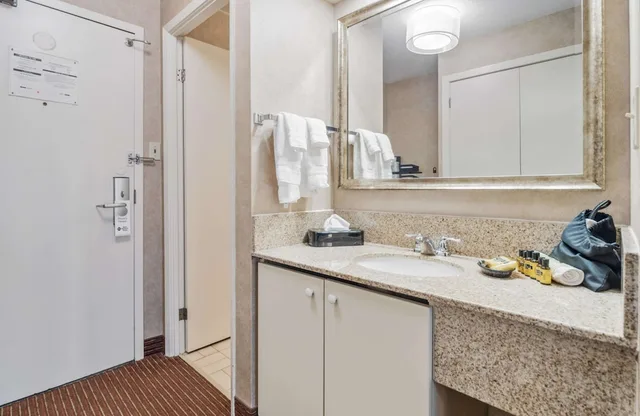 غرفة قياسية بسريرين كوين، Best Western Plus Cairn Croft Hotel 8/8