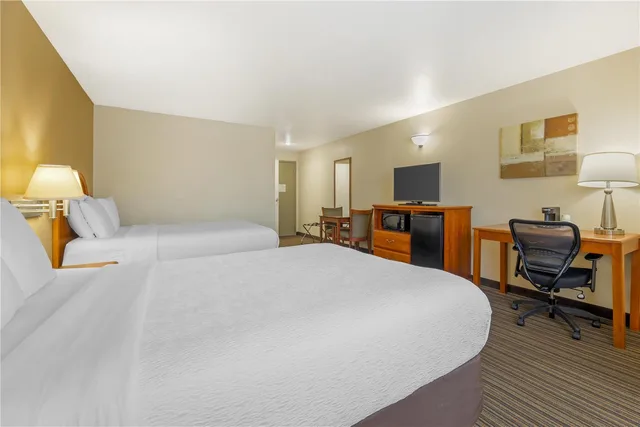 غرفة بسريرين كوين لذوي الإعاقة، Best Western East El Paso Inn 2/3