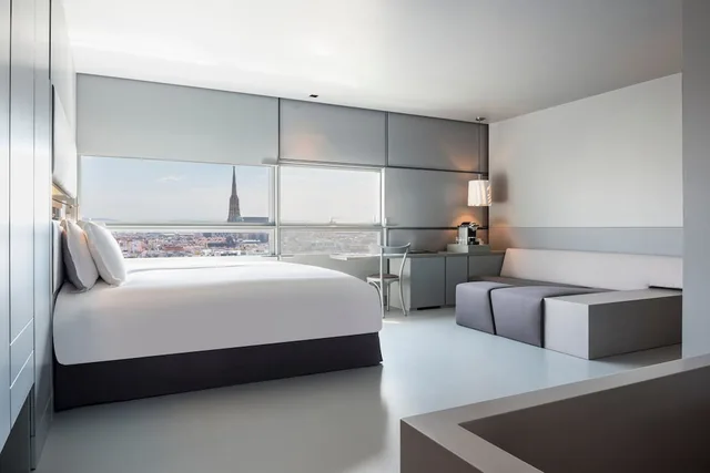 Executive, Suite, King Bed, Cathedral View، SO Vienna Hotel 2/10